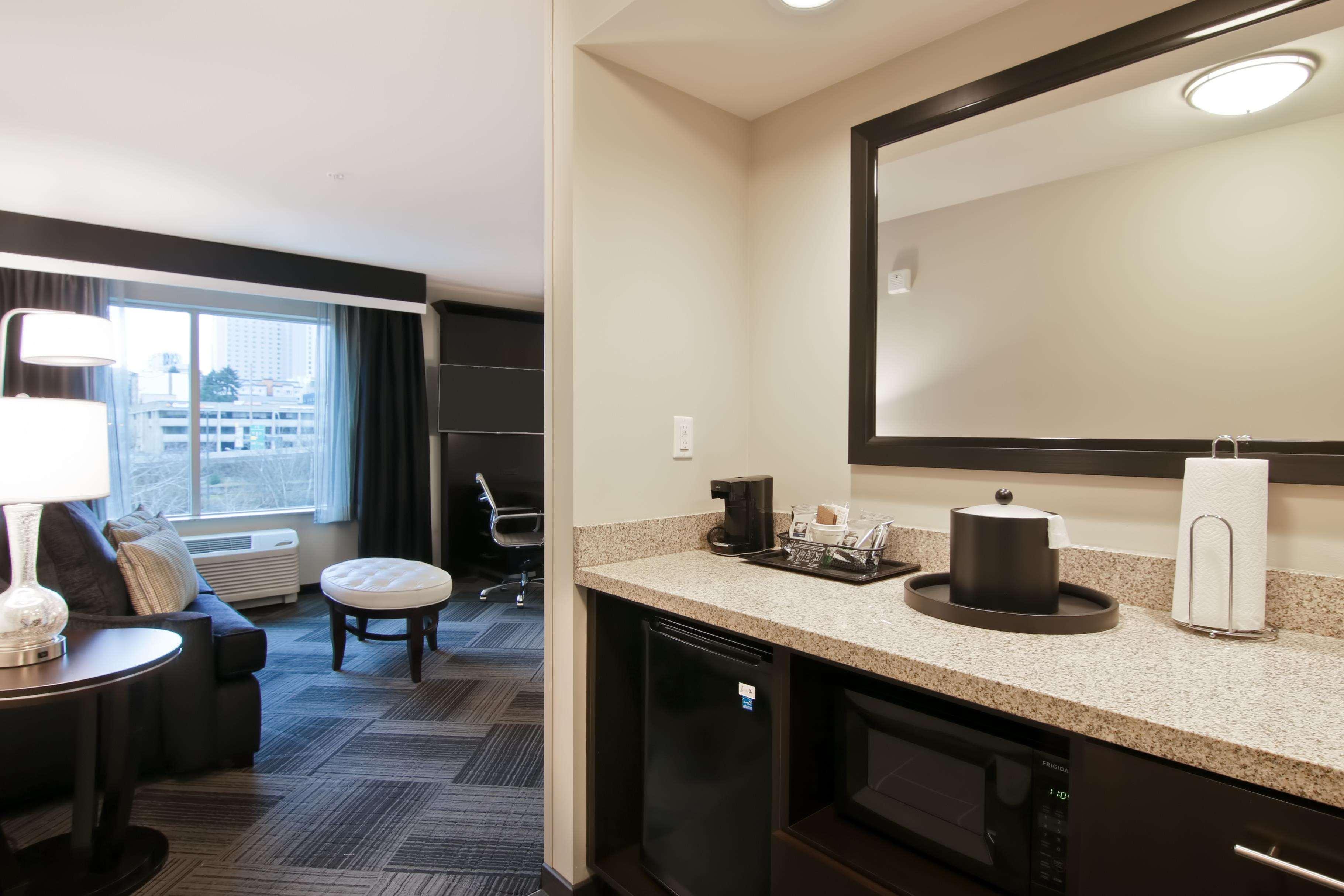 Hampton Inn & Suites Bellevue Downtown/Seattle Buitenkant foto